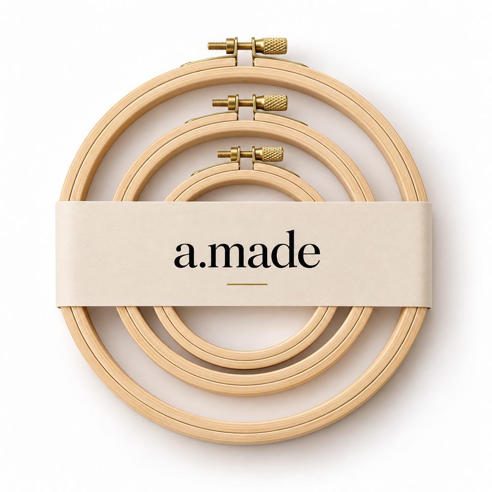 Ontwerpvisualisatie: Borduurringen – assorti set in a.made materials verpakking